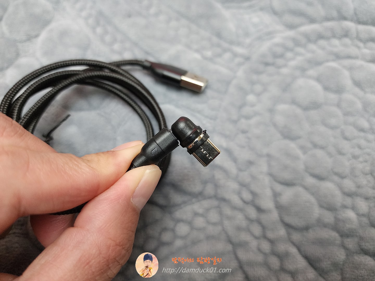 540도 자기 흡입 데이터 라인 360도 블라인드 흡입 원형 자기 충전 라인 3 in 1 곡선, 안드로이드 유형-C