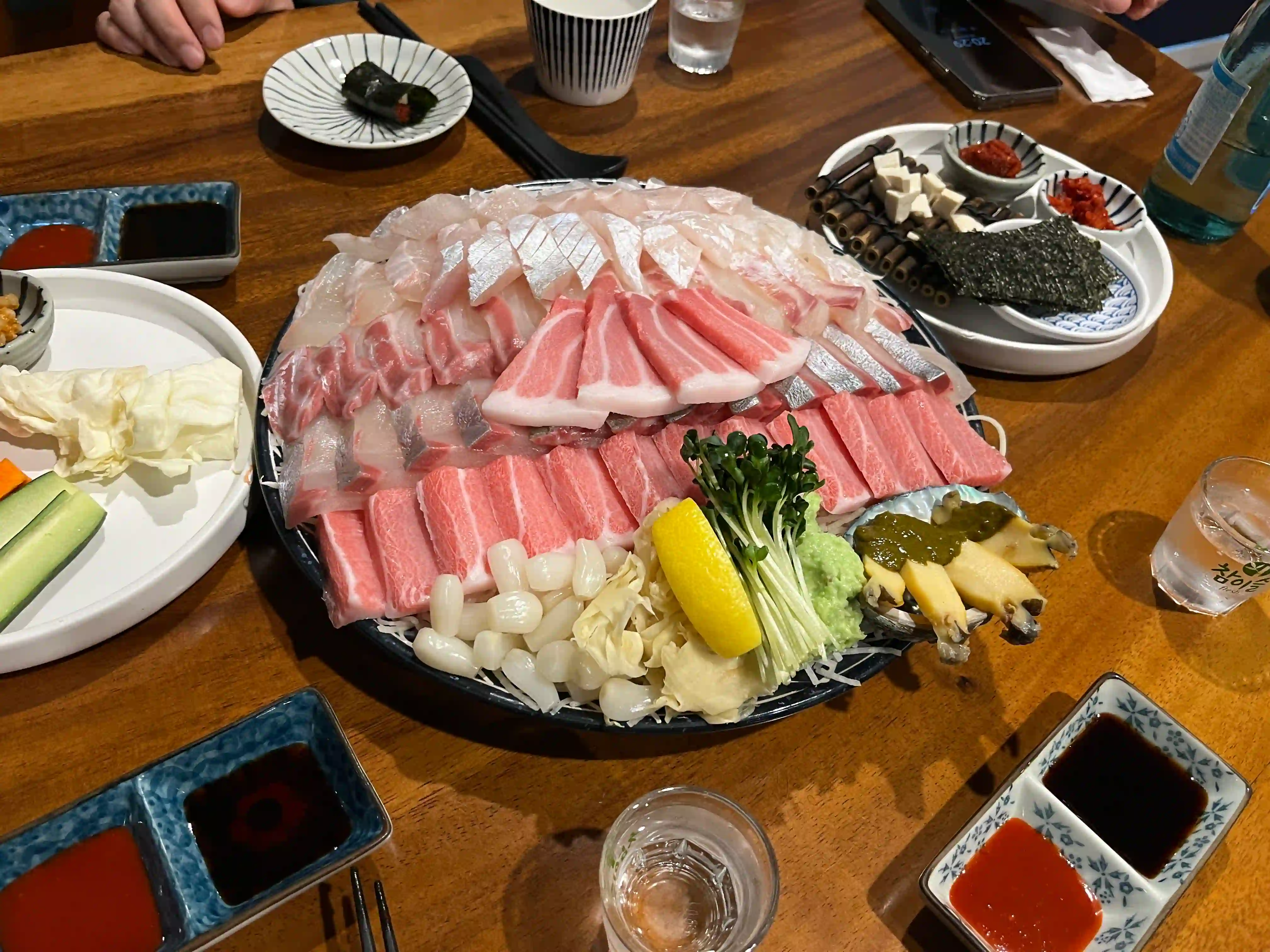 회 한 상차림