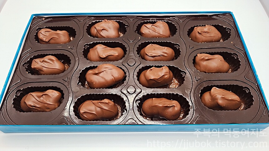 마우나-로아(MAUNA-LOA)-마카다미아-밀크-초콜릿-구성-2