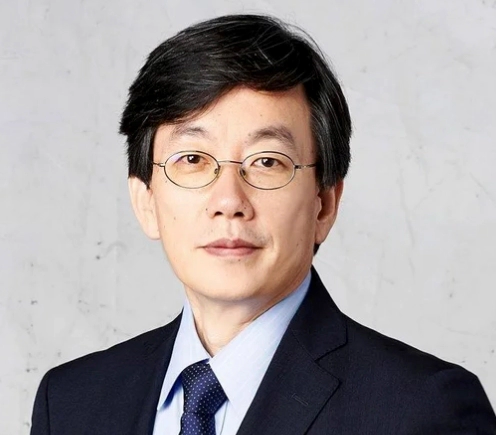 손석희 아나운서 프로필 나이 고향 학력 스타일 시계