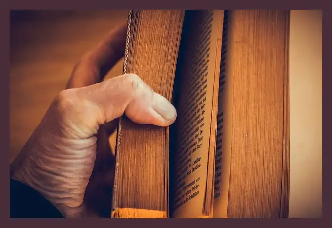 작별하지 않는다 줄거리