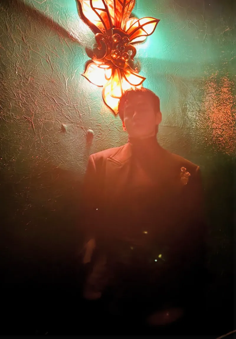 BTS 뷔, 뷔 공항패션, 뷔 패션위크 참석, 뷔 셀린느 패션쇼, 뷔 셀린느 앰버서더, 뷔 셀린느 2026, 셀린느 2026 컬렉션, 셀린느 패션 트렌드, 파리 패션위크, 인천공항 뷔 출국, 뷔 런웨이 룩, 뷔 셀린느 2026 컬렉션, 셀린느 글로벌 앰버서더, 생클루 국립공원 패션쇼, 뷔 패션 아이콘, BTS 뷔 셀린느, 뷔 셔츠 스타일, 셀린느 캐시미어 카디건, 뷔 히로노 인형, 뷔 셀린느 화보, 셀린느 남성룩, 뷔 셀린느 무드, 뷔션위크, Vashion Week, TaehyungXCeline