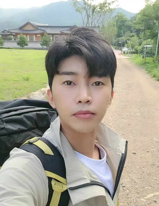 임영웅 노래모음 갤러리 유튜브ㅣ나이 키 혈액형 MBTI