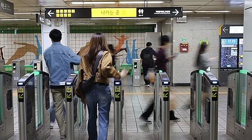 서울지하철-차고지 문제 -출입구