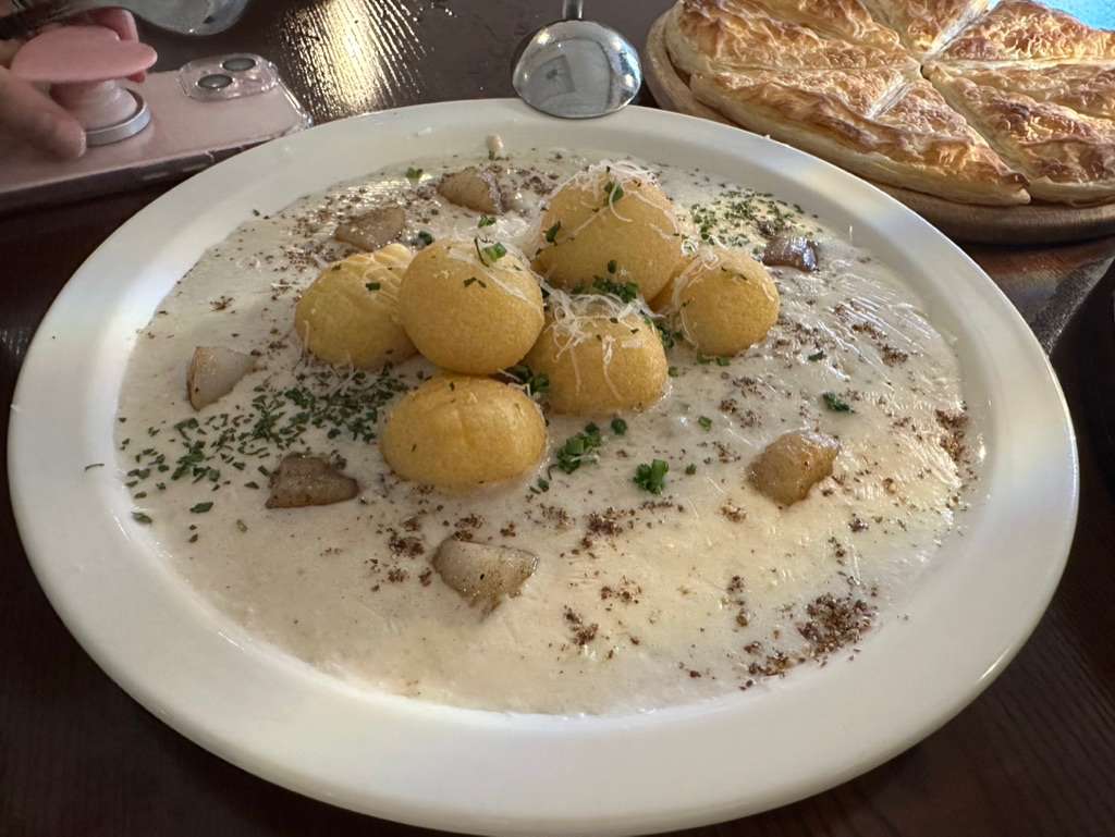 관자 들깨크림 뇨끼