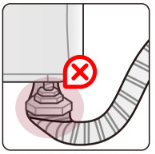 배수 호스가 꺾이거나 눌린 경우