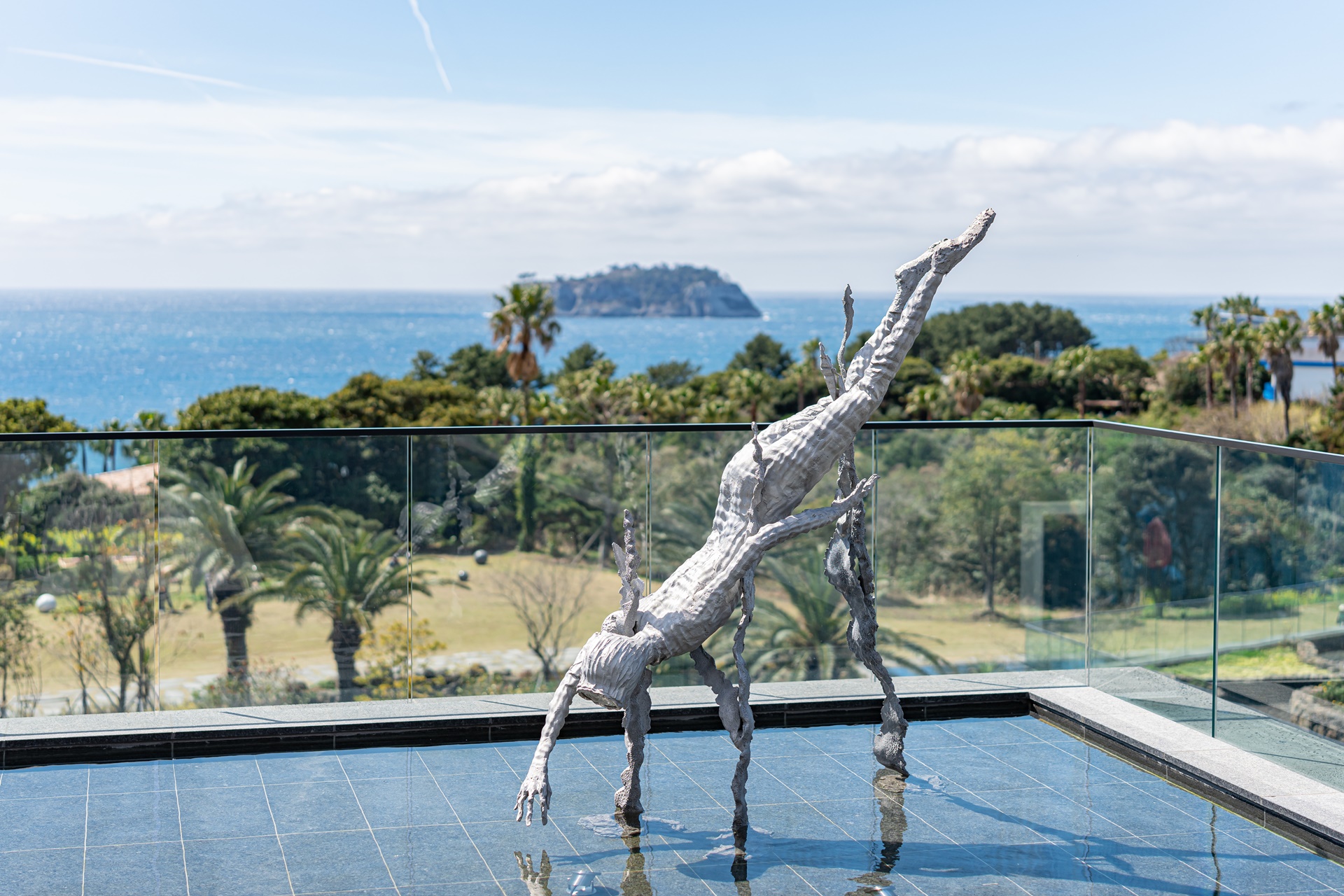 #JW가든 #JW메리어트제주 #댄싱두루미 #더플라잉호그 #아일랜드키친 #유채꽃 #제주사진 #제주여행 #제주유채꽃 #제주호텔