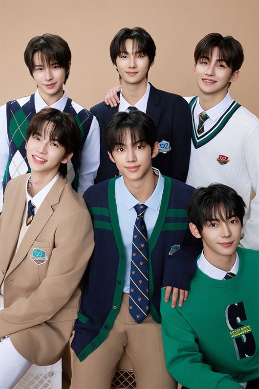투어스 TWS
