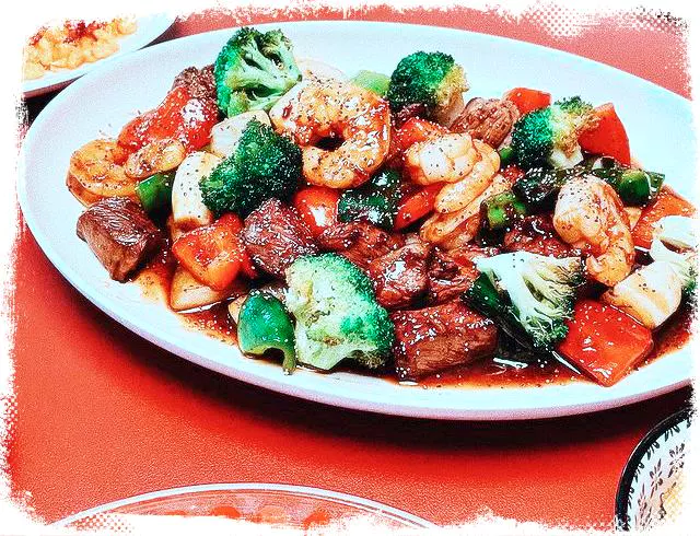 줄서는식당 중식당 차우미엔 몽골리안 비프 방방면 압구정 도산공원 맛집