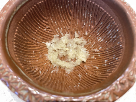 무생채 양념 - 마늘