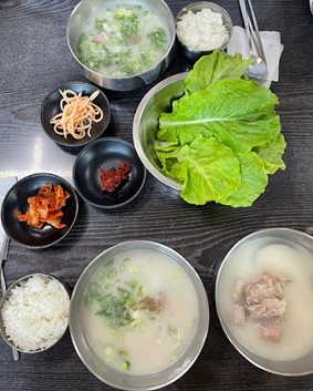 접짝뼈국