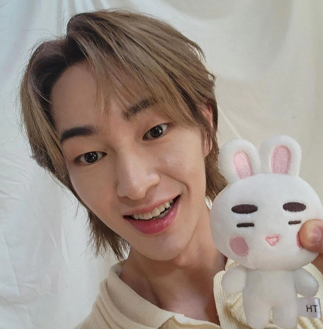온유 프로필 본명 나이 학력 논란