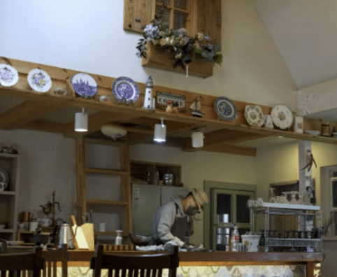 남겨서 뭐하게 민박집, 강릉 노닐다 B&B