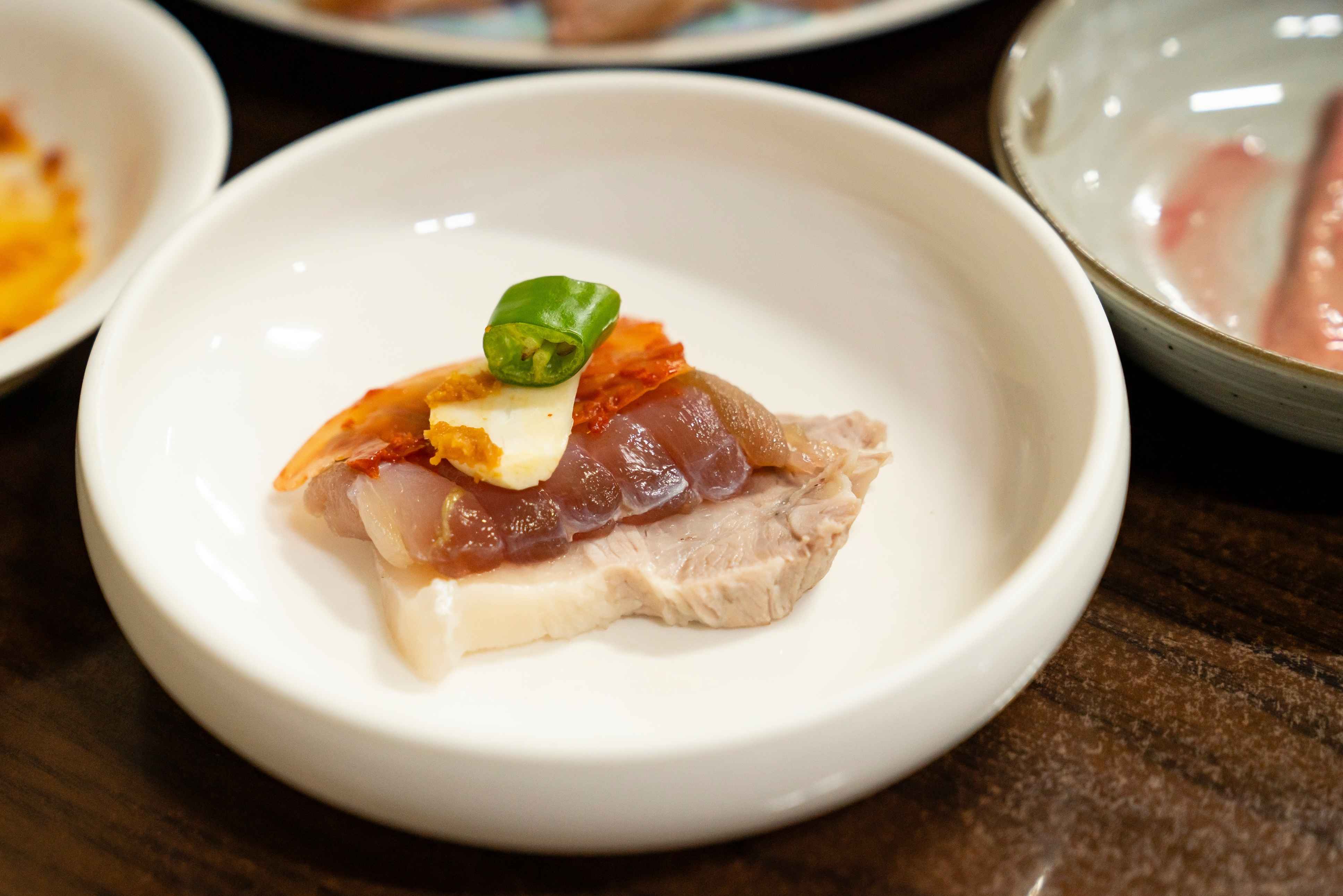 목포-먹거리-9미-홍어삼합