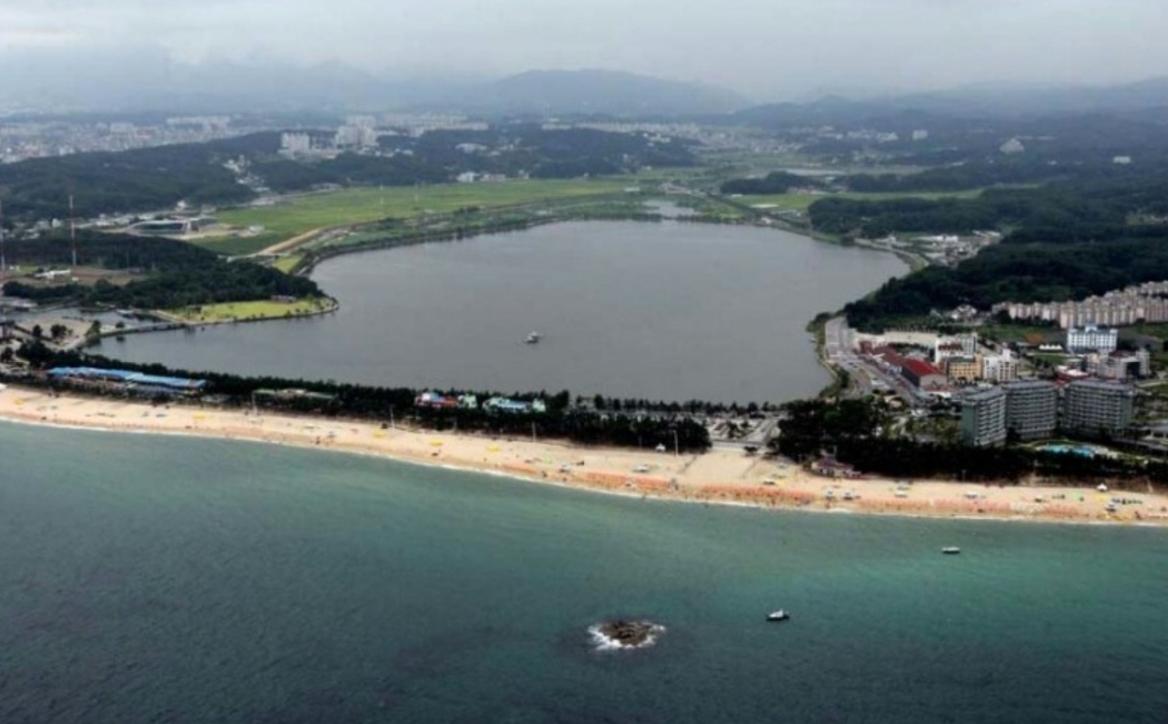 강릉 경포호 이미지