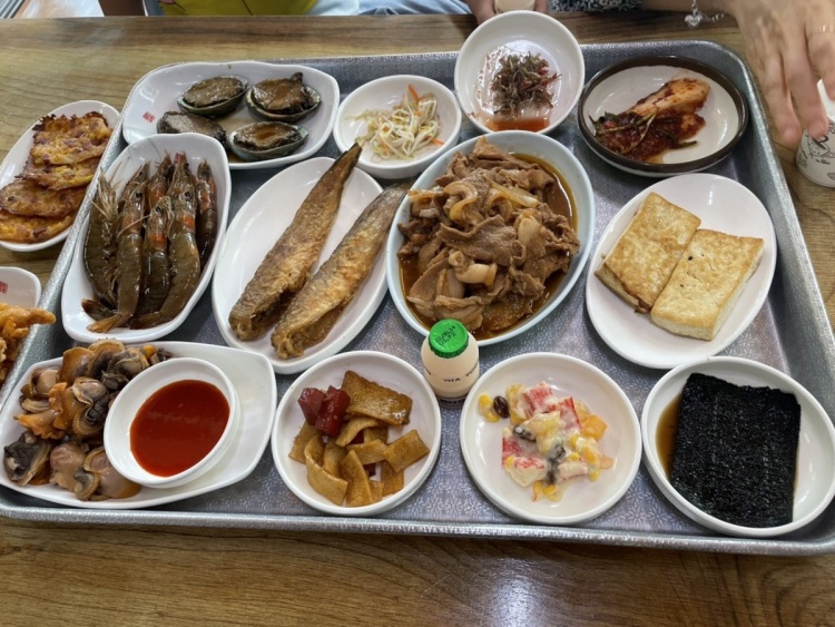 식객 허영만 백반기행 167회 왕지혜 편 쥐포튀김, 붉은메기구이, 입맛을 돋우는 새콤달콤 겉절이, 전복장, 새우장 백반 경남 사천 삼천포 맛집 소개