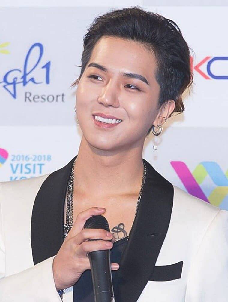 송민호