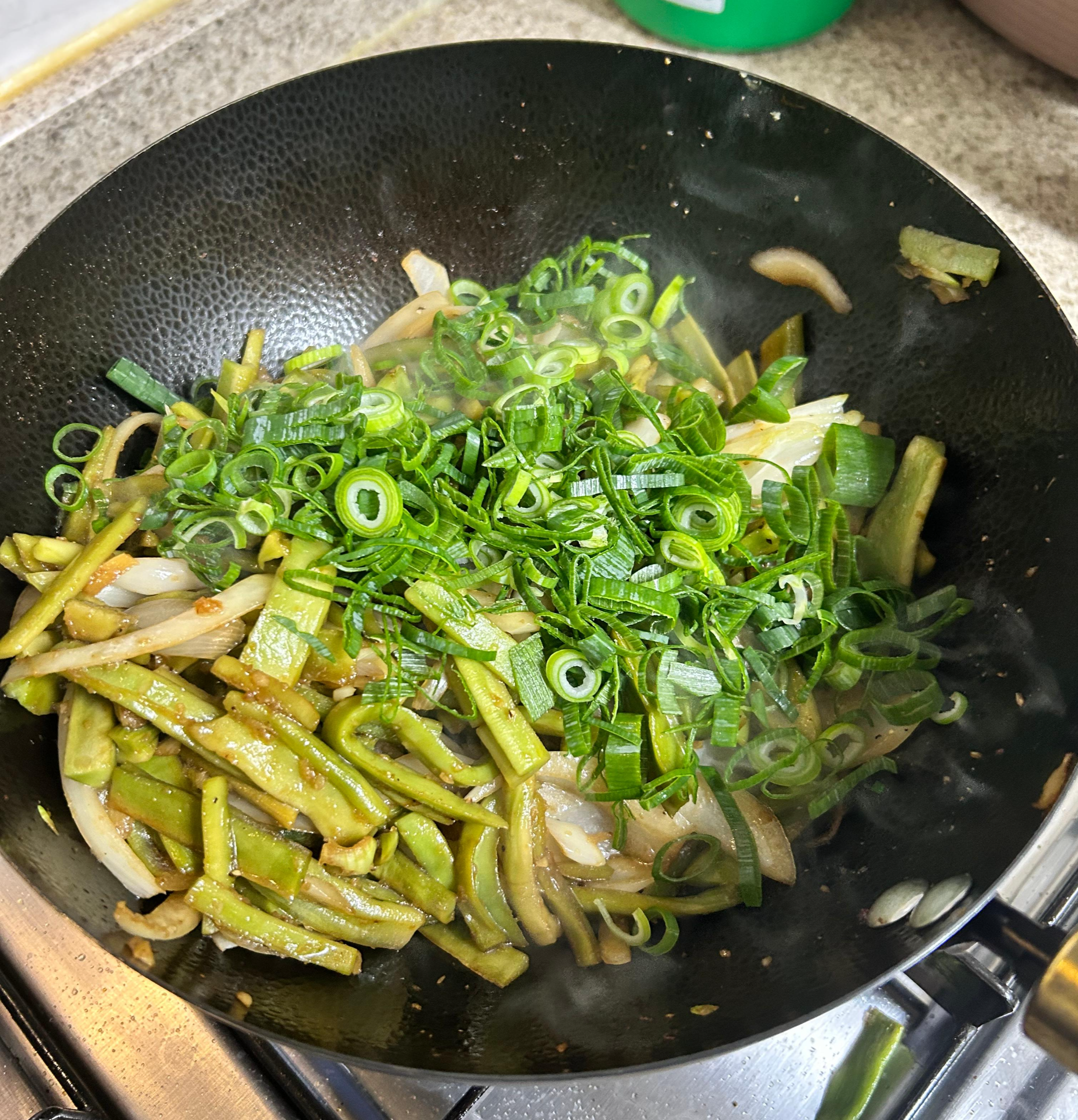[chef&amp;#44; Daddy] 궁채볶음 레시피｜아삭하고 고소한 밥반찬 만들기