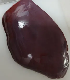 소 생간 한 덩어리