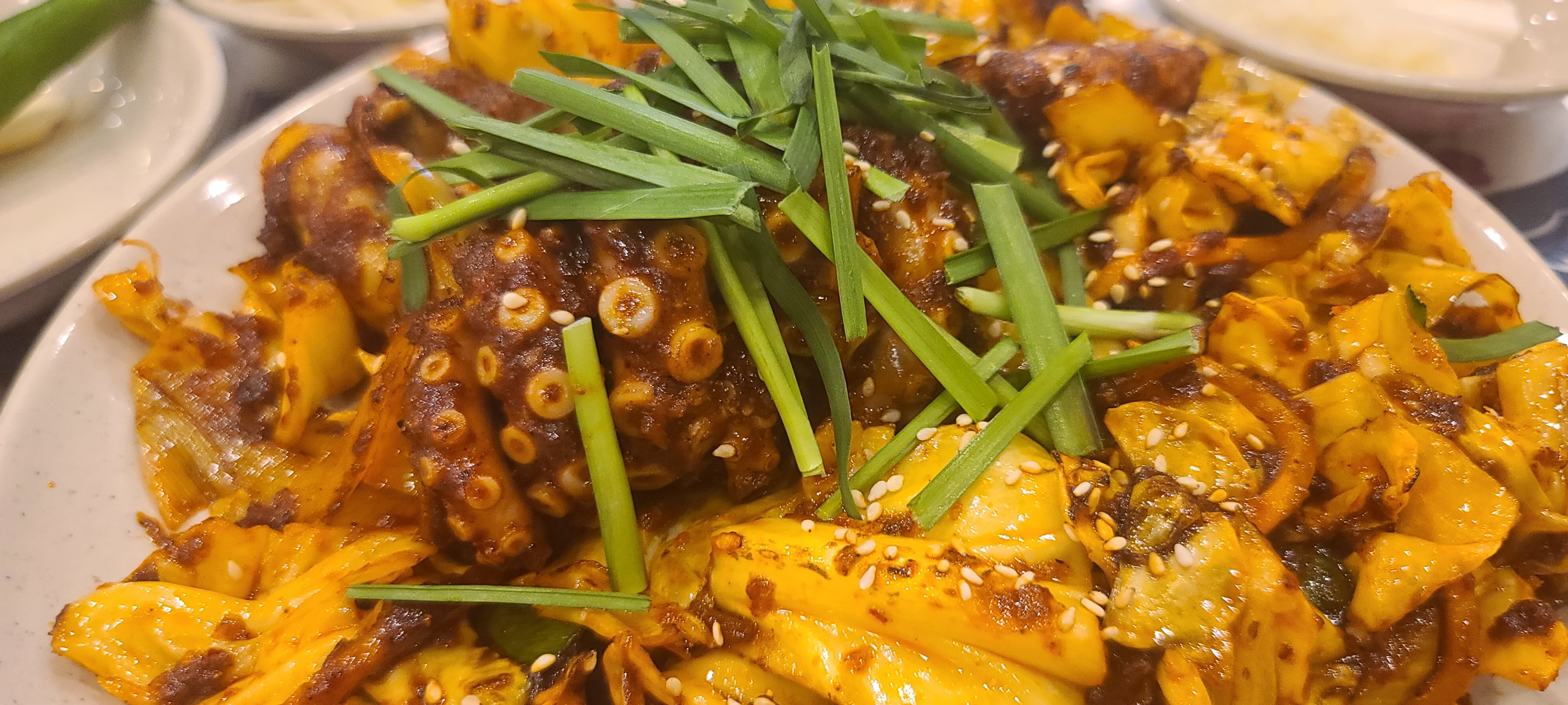 오봉집 성남맛집 신구대맛집 금광동맛집 낙지볶음 면역력증가 낙지오봉스페셜 직화낙지 오봉보쌈 쟁반막국수 매콤한