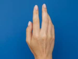 손톱으로 보는 건강 상태