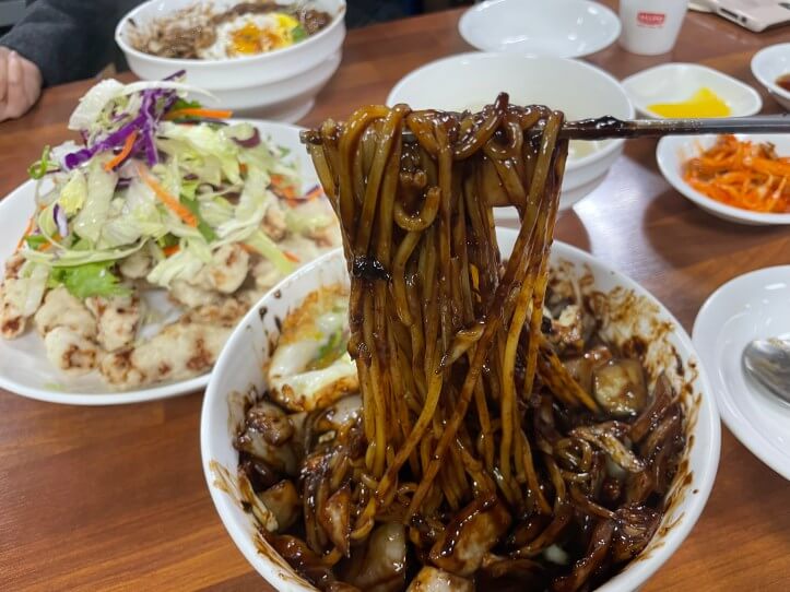 중화요리팔공-짜장면