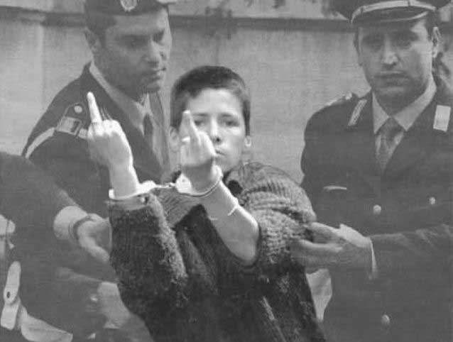 상관 사주 행동