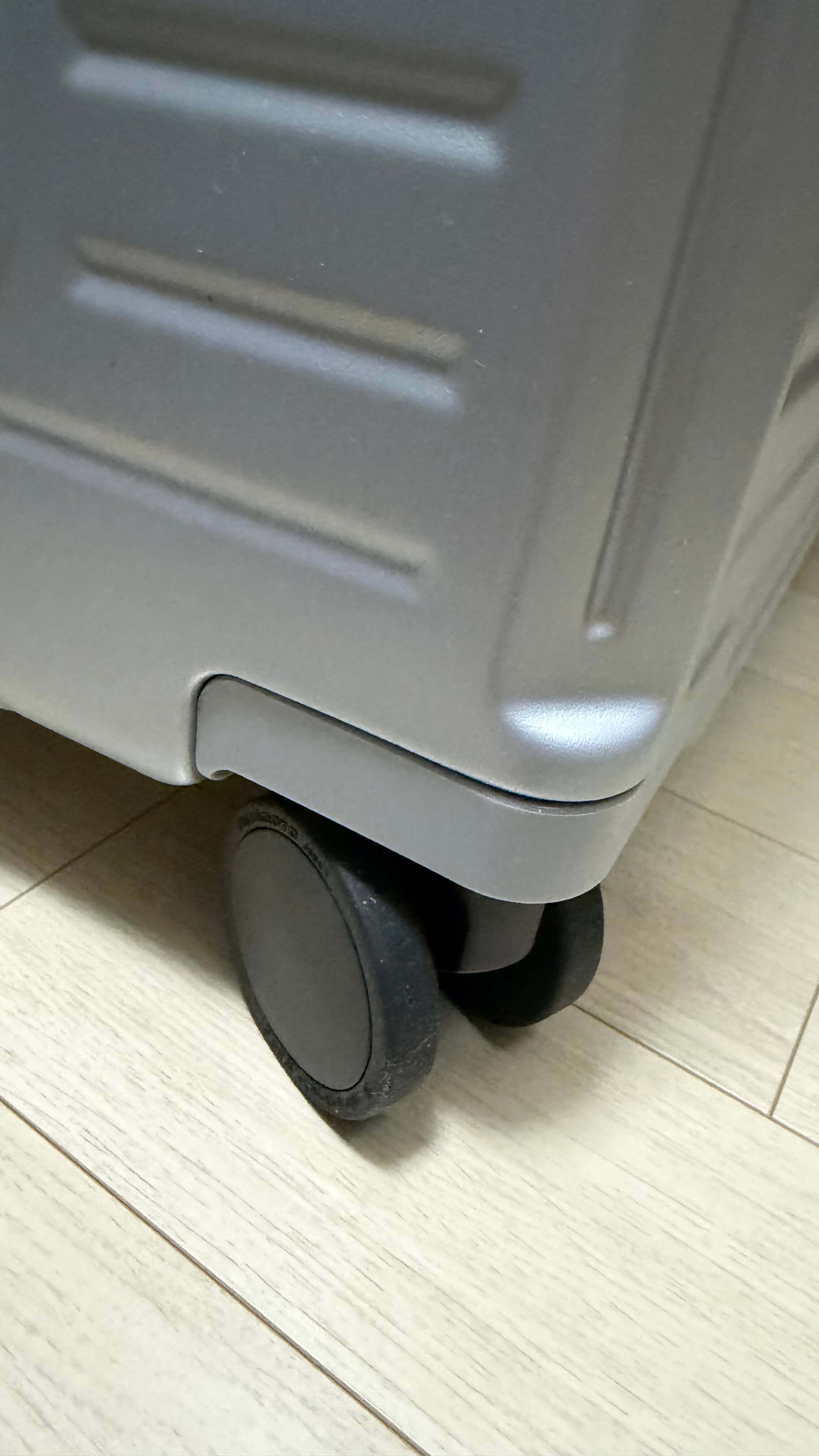 리드볼트 캐리어 플랩