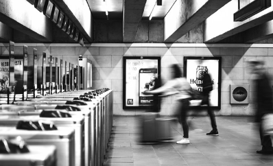 직장인을 위한 지역별 건강 꿀팁 (출퇴근, 스트레스, 식사)