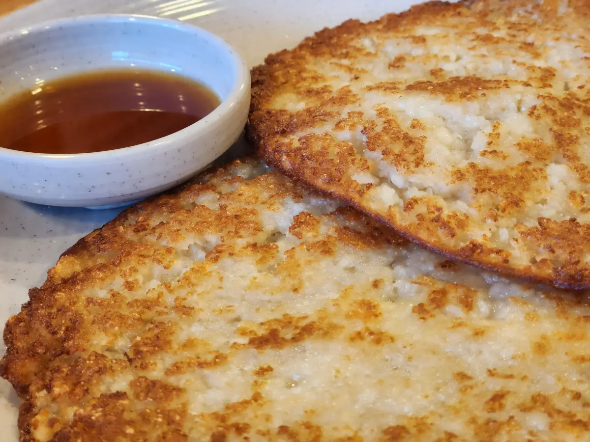 양주-송추-맛집-갯촌칼국시-사이드-감자전-디테일-사진