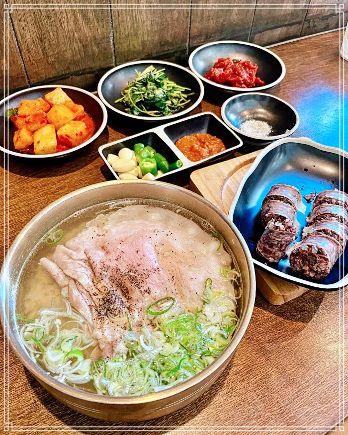 포항 양덕 맛집 이북식 돼지 곰탕