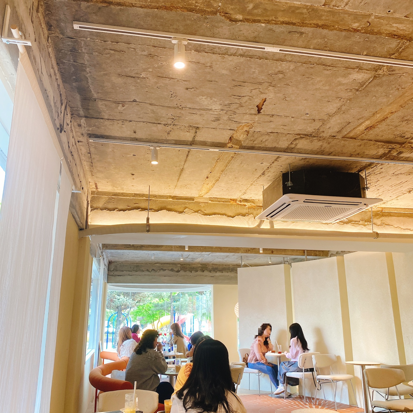 청주 고인쇄박물관 크로플스크림 카페 노리 NORRRI