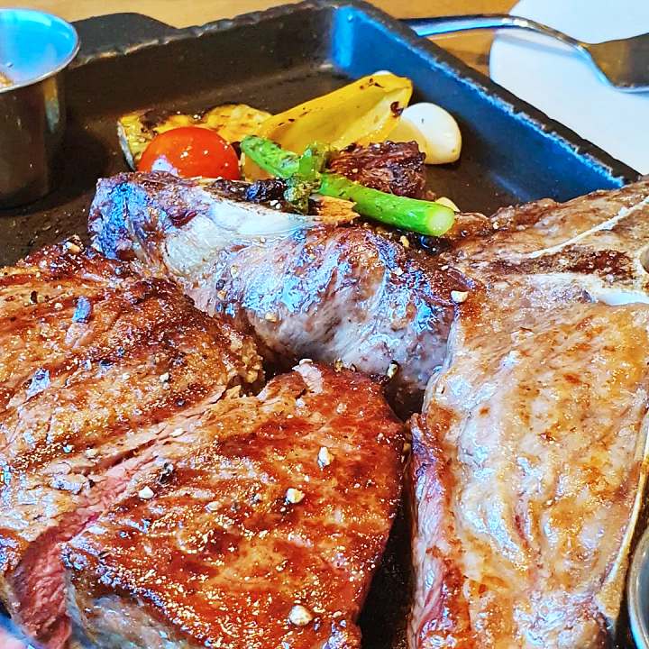 단골 파스타 레스토랑 정찬 게스트 수제 하몽 스테이크 하우스 평창동 맛집
