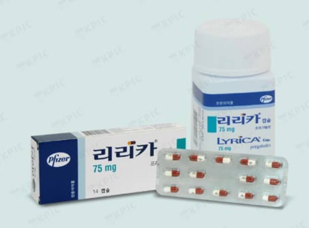 리리카캡슐-14캡슐-들어있는-상자와-호일-그리고-플라스틱-통으로 된 리리카캡슐-사진입니다.