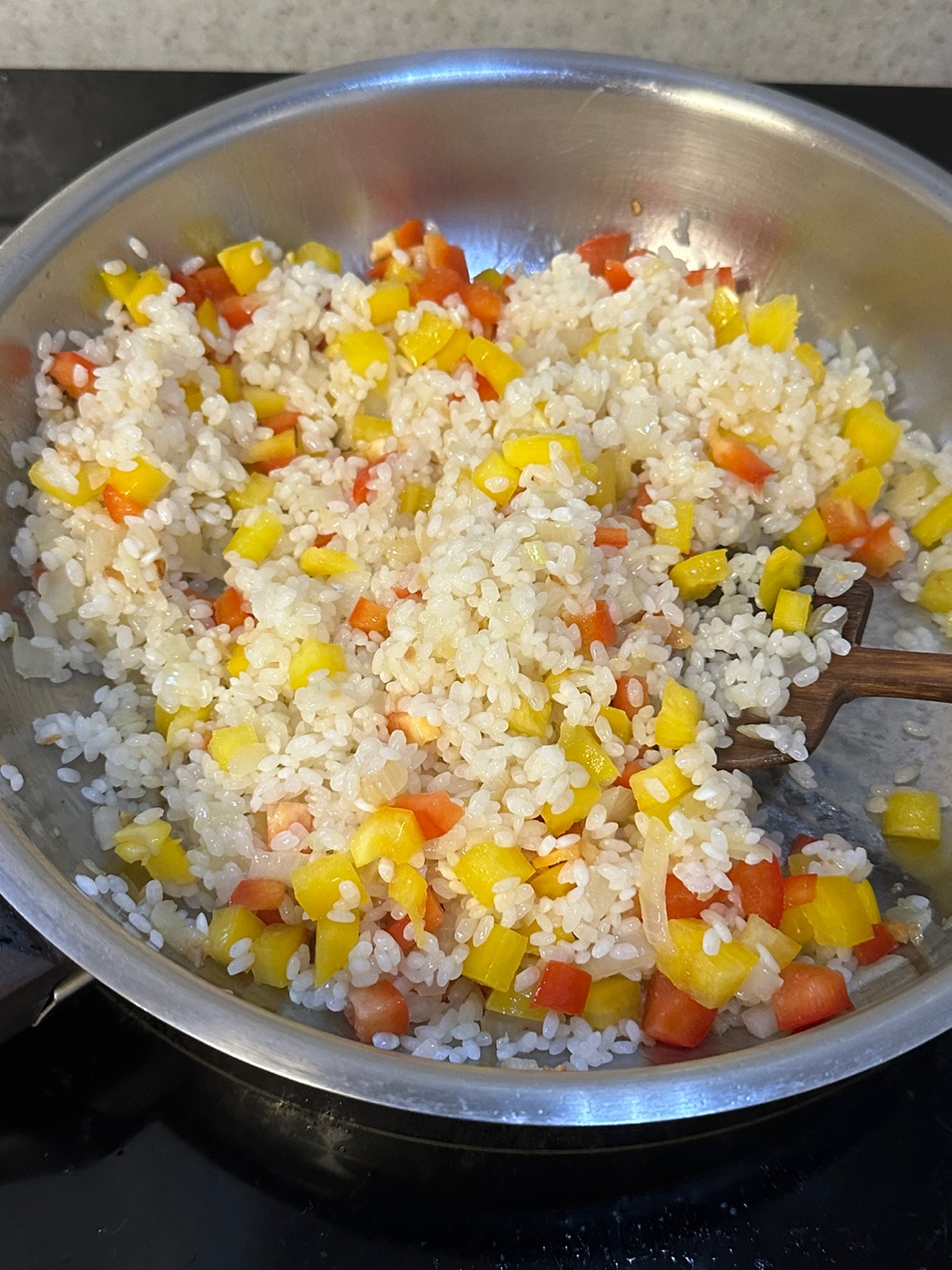 후라이팬에-재료볶기