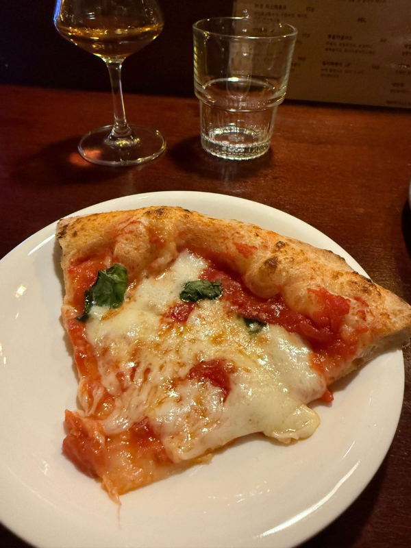 마르게리타-피자