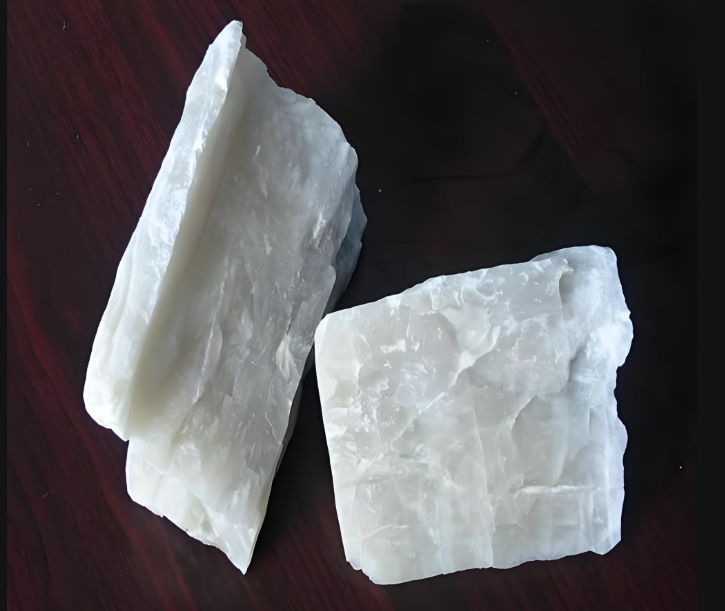 수활석(水滑石, Brucite)