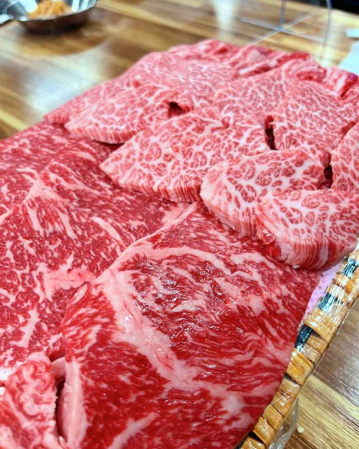생방송오늘저녁 마장동 축산물시장 한우 숯불 구이 원하는 부위 골라먹는 특수부위 정육 식당 맛집 추천
