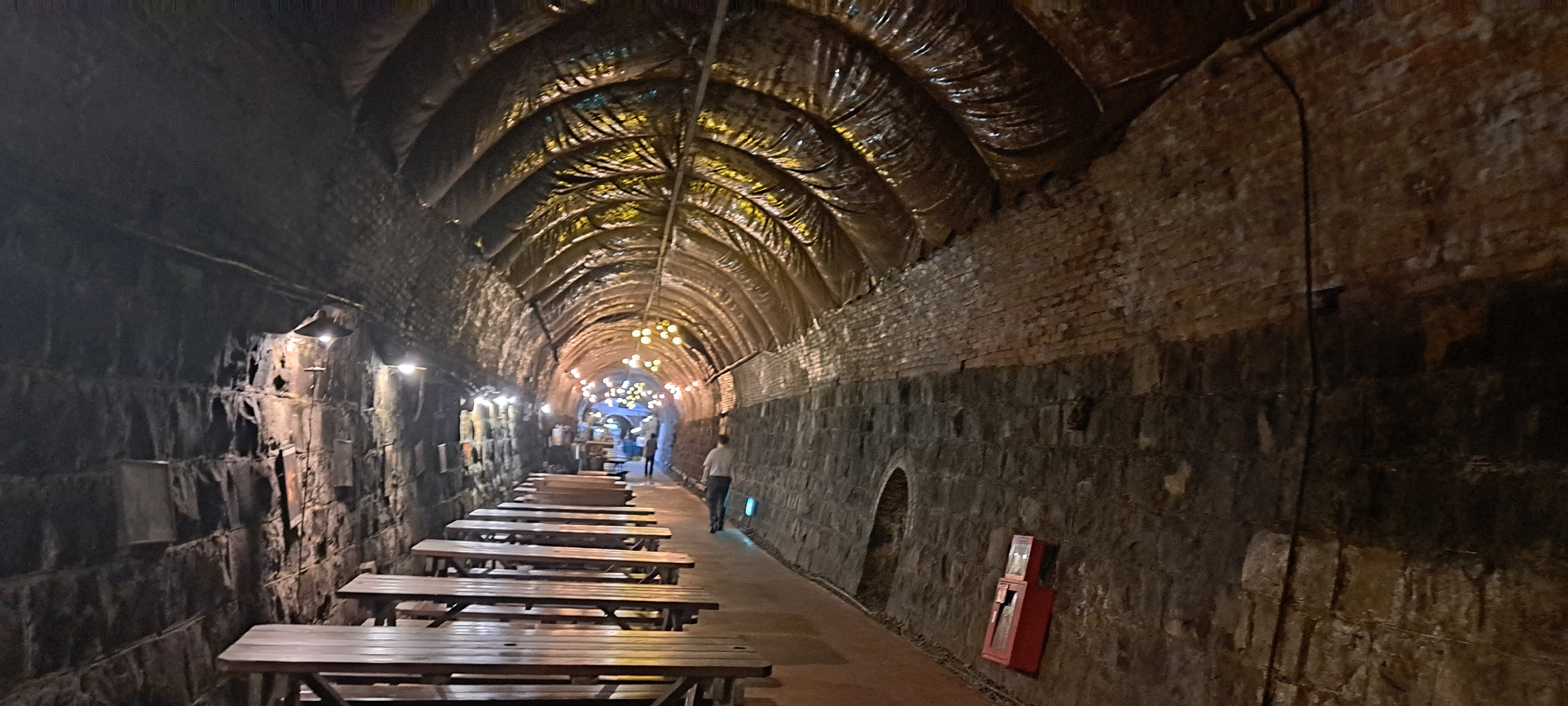 청도 와인터널 이미지