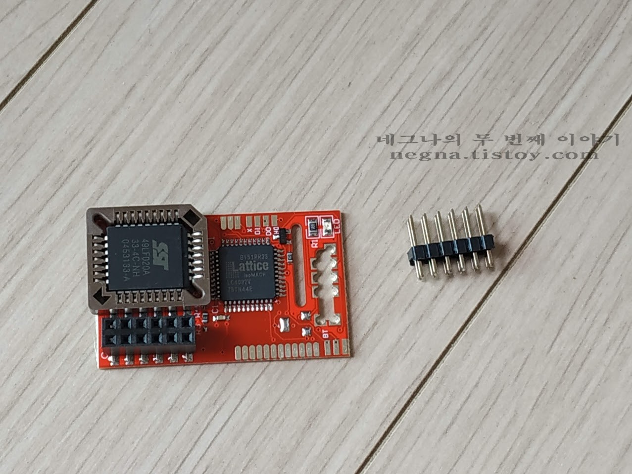 Aladdin XT Plus2 Modchip. 구성품.