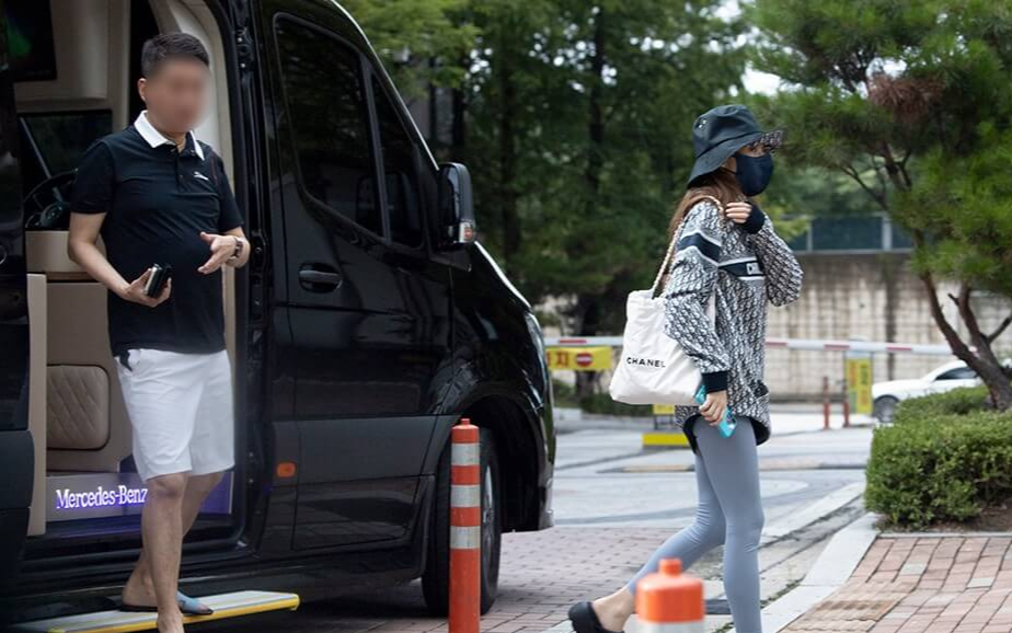 박민영 열애설 / 디스패치