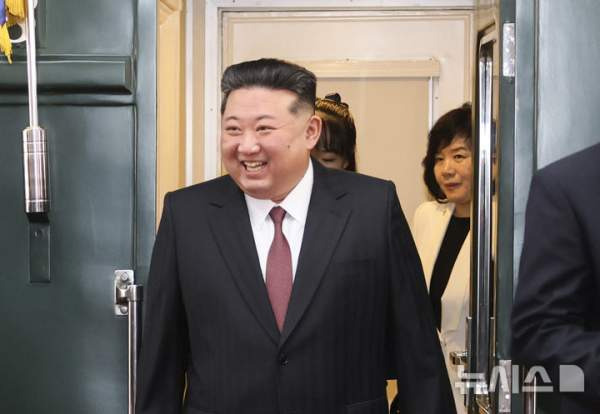 김정은 단둥 방문 이유 총정리｜중 신압록강대교&middot;리창 총리 회동&middot;시진핑 정상회담&middot;2026 APEC