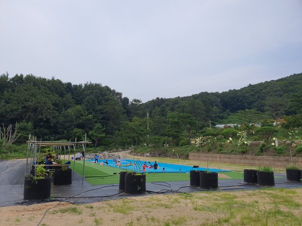 용인산토리니-수영장