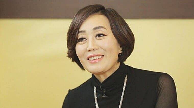 가수-하춘화