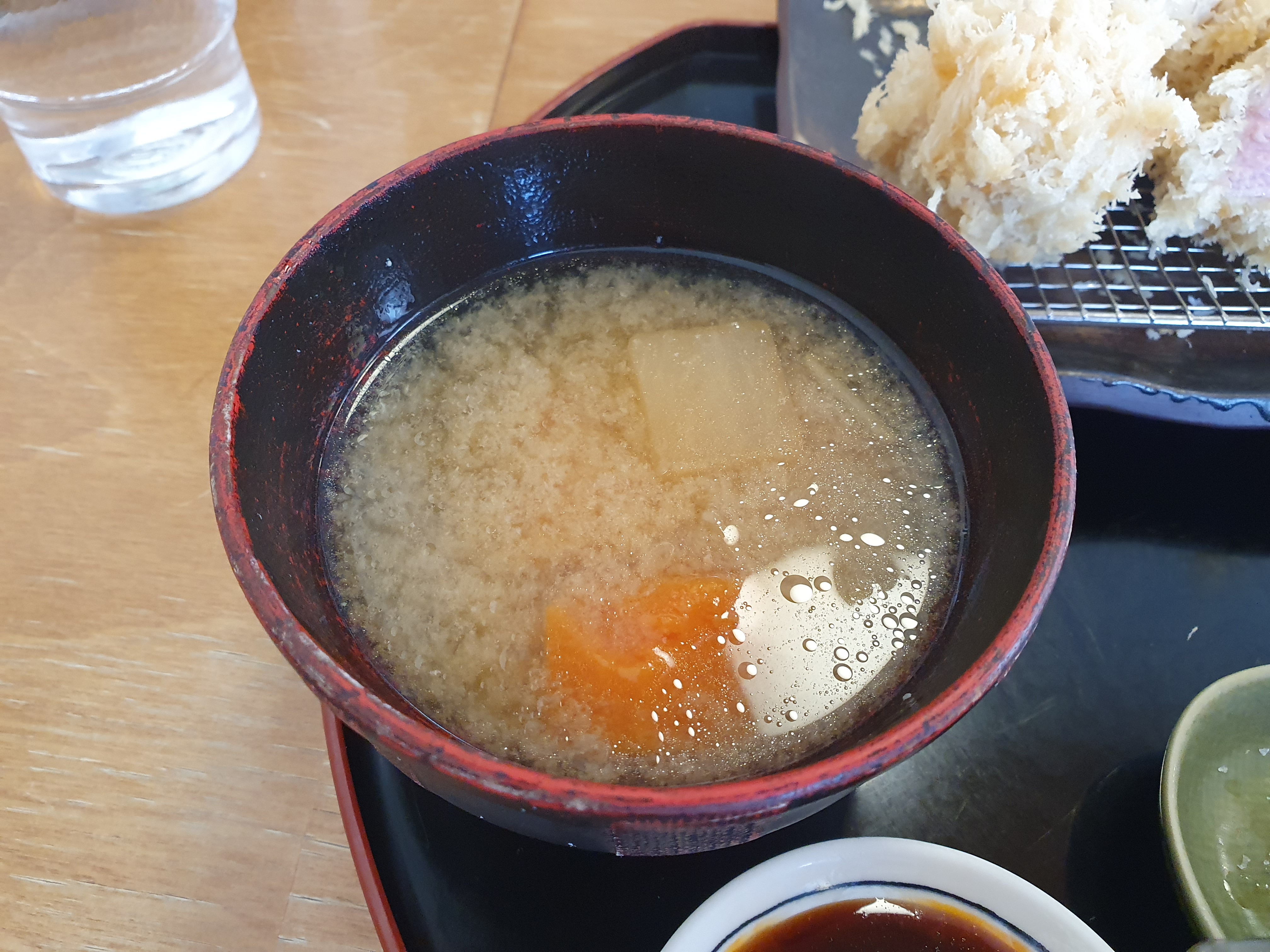 대전 갈마동 맛집 우츠 안심가츠와 같이 나오는 미소장국