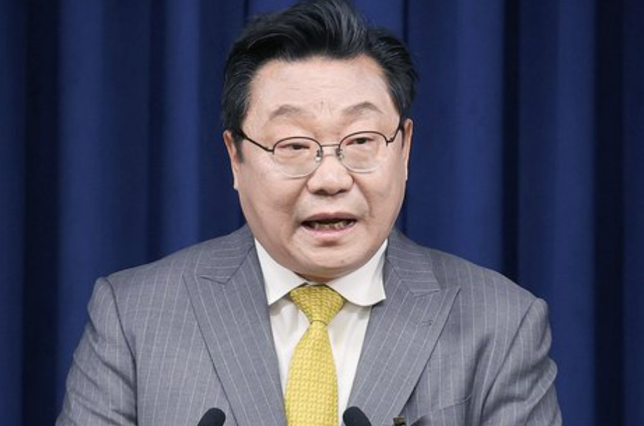 주형환 프로필