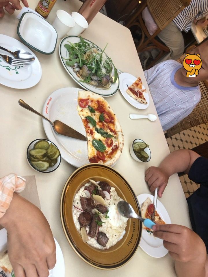 민수랜드-파스타마켓 가족식사