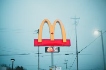 맥도날드 창업에 대하여 알아보기