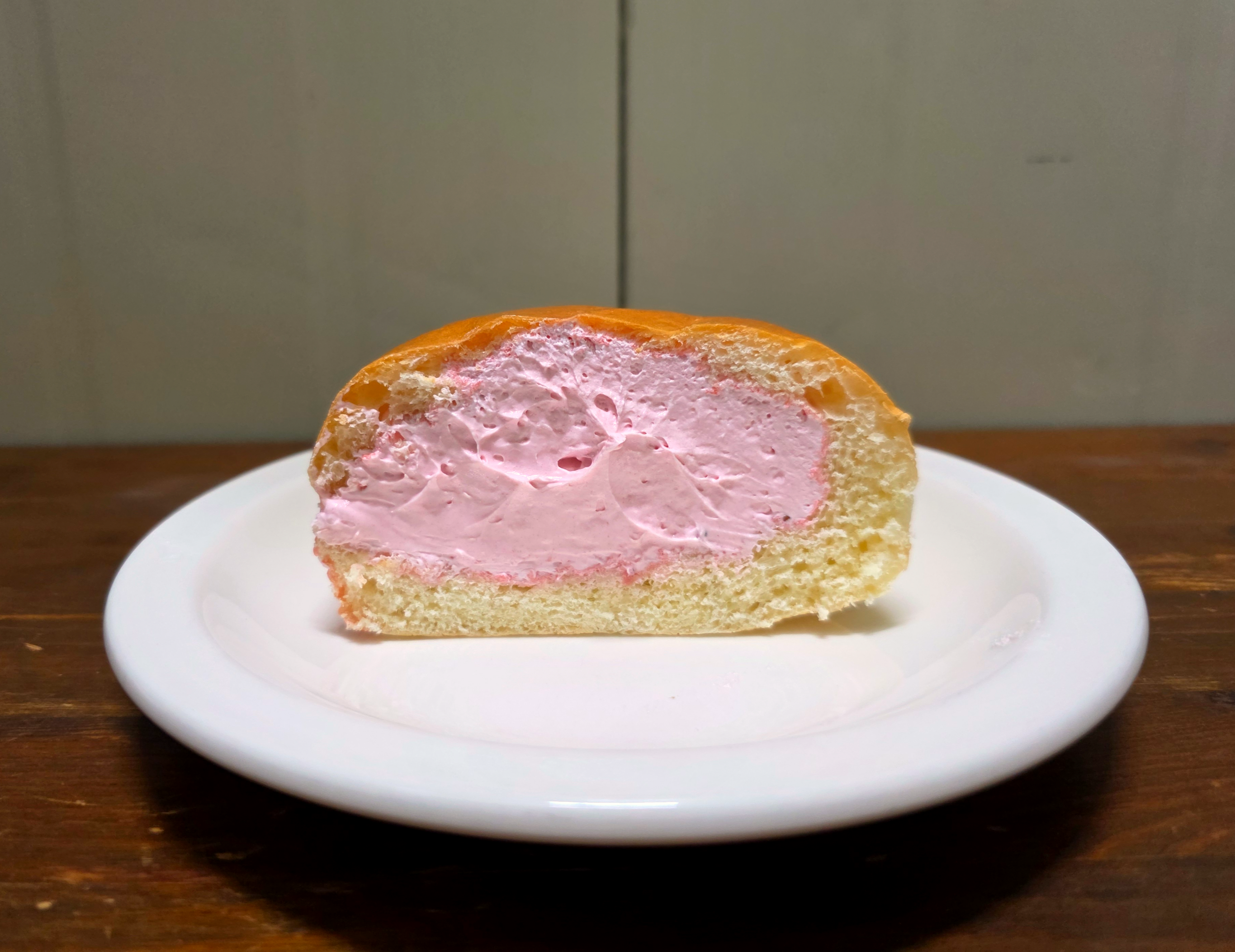 gs25신제품서울우유딸기크림빵