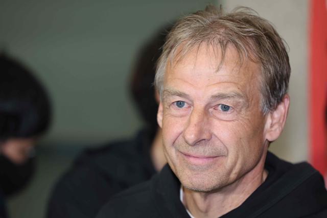 손흥민 선수 손가락 탈구 원인